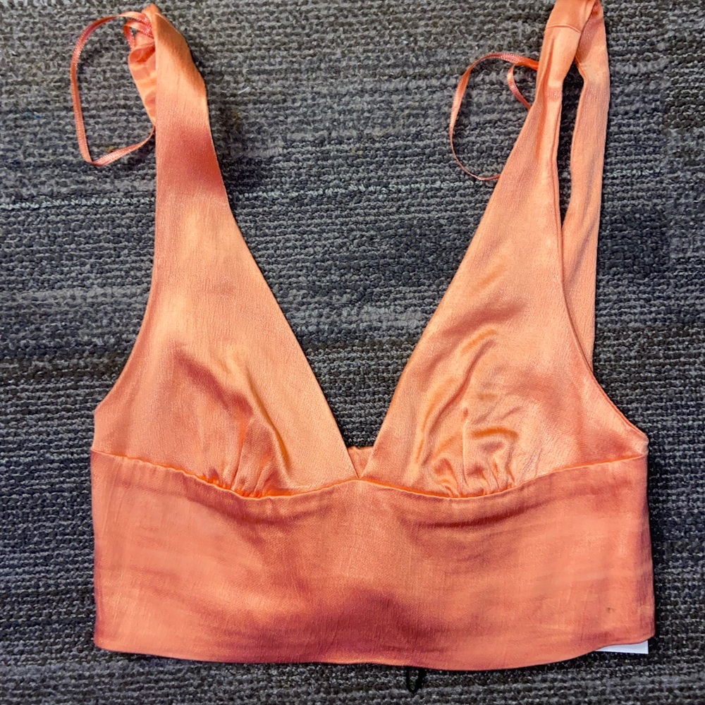 ⭐️ZARA CROP TOP⭐️